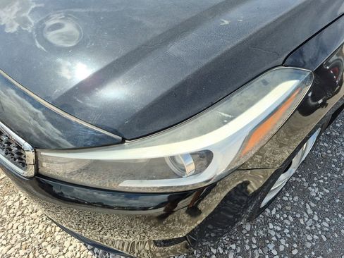 Used 2018 Kia Forte LX image 10