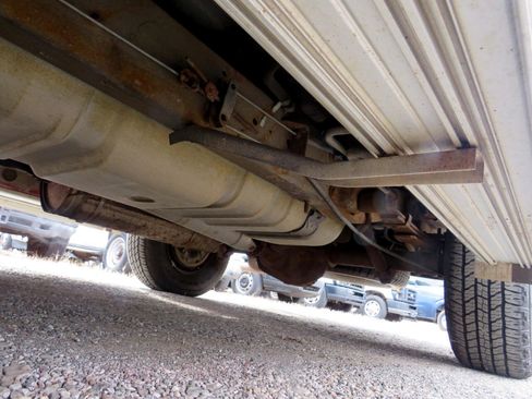 Used 1999 Ford E-150 and Econoline 150 Wagon image 31