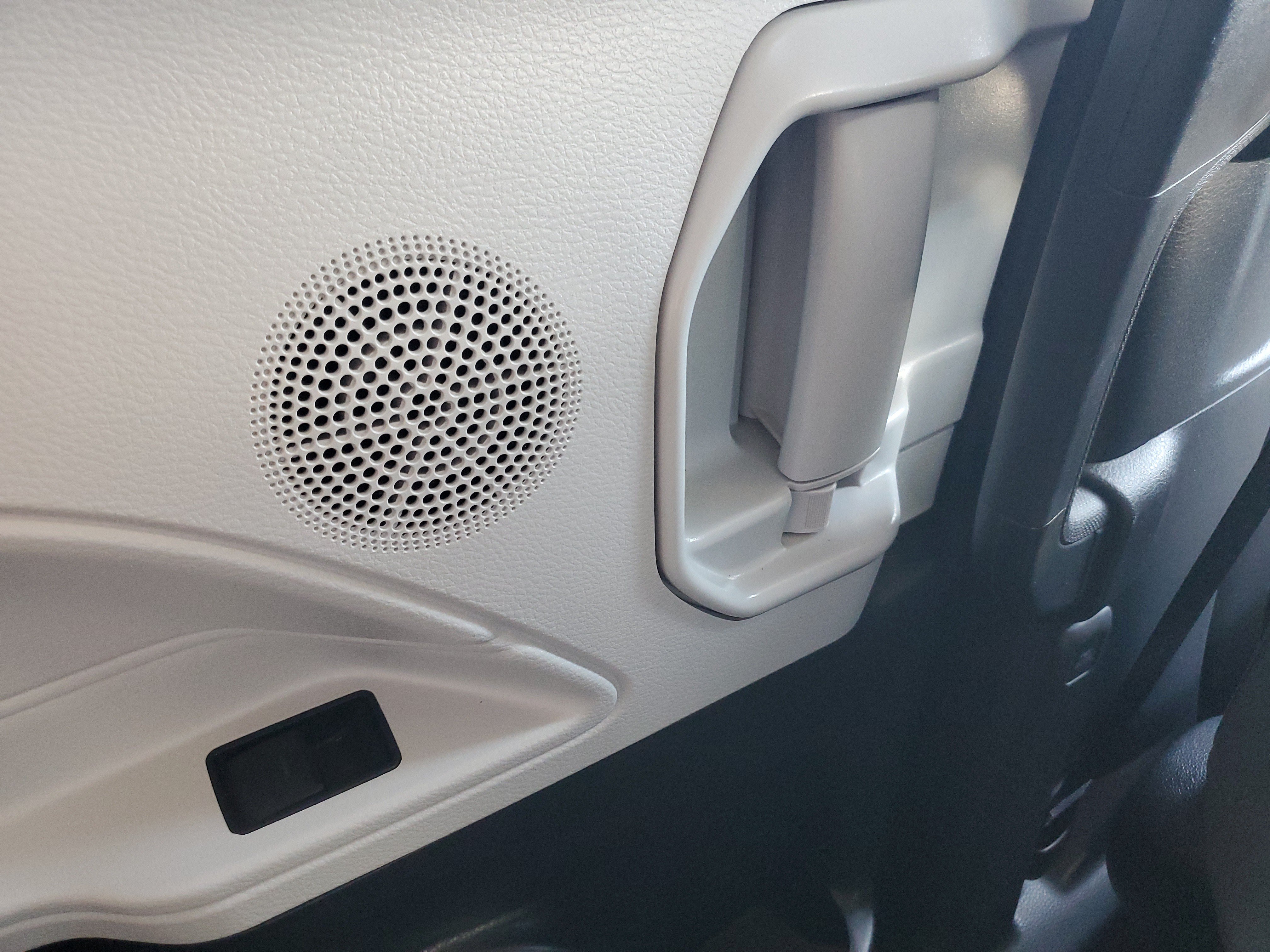 Certified 2026 Toyota Sienna XLE FWD image 15