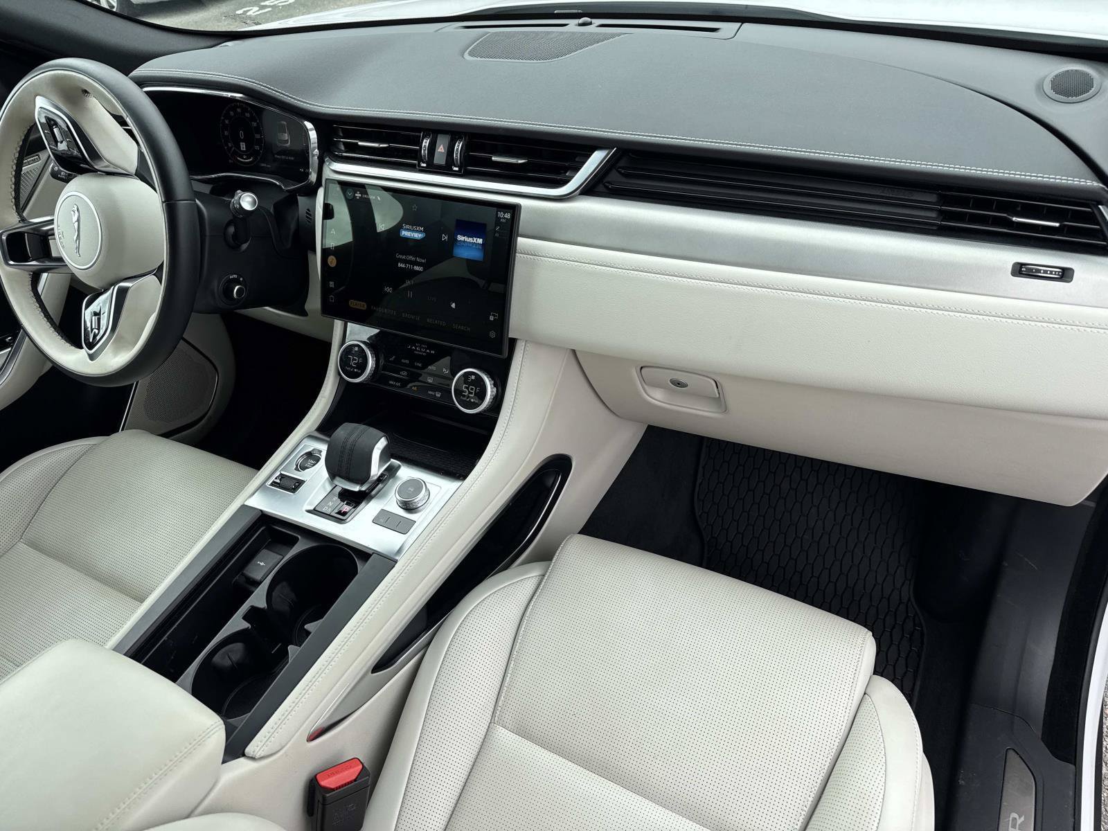 Used 2025 Jaguar F-PACE R-Dynamic S AWD/4WD image 13