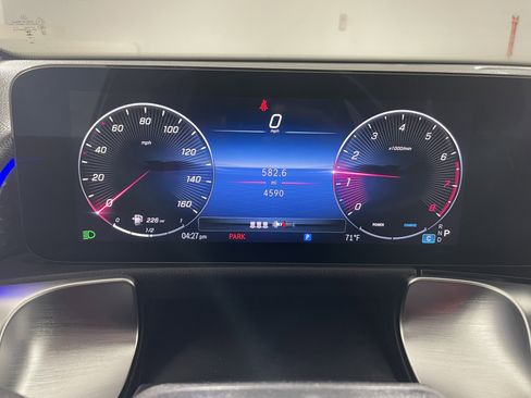 Used 2025 Mercedes-Benz GLB 250 image 16