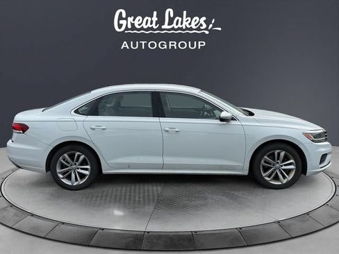 Used 2020 Volkswagen Passat 2.0T SE FWD image 6
