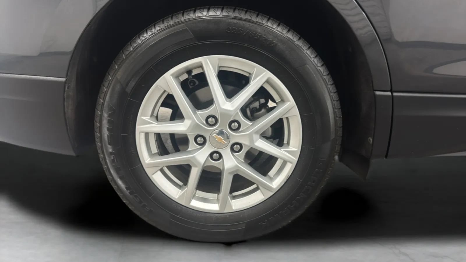 Used 2022 Chevrolet Equinox LS w/ LS Convenience Package FWD image 28
