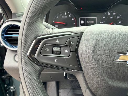 New 2026 Chevrolet Trax LS w/ LS Convenience Package FWD image 16