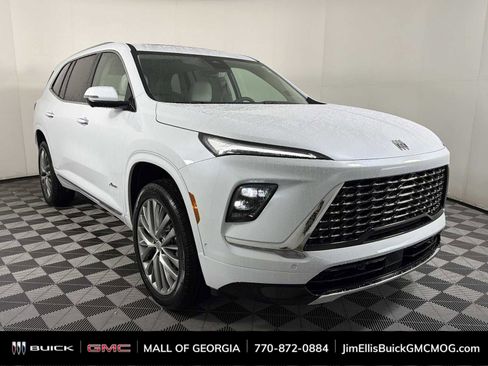 New 2026 Buick Enclave Avenir w/ Super Cruise Package image 2