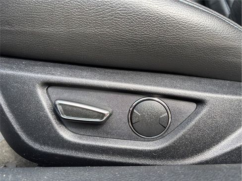 Used 2018 Ford Mustang GT image 20