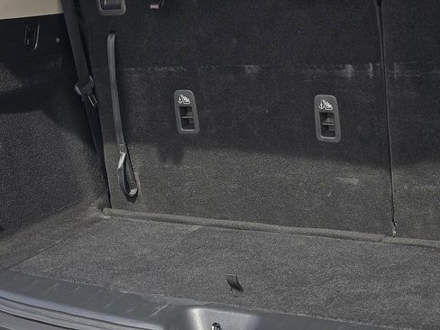 Used 2024 Nissan Pathfinder S image 8