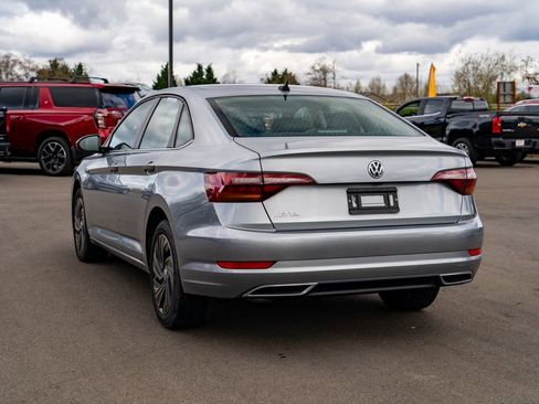 Used 2019 Volkswagen Jetta SEL Premium FWD image 10