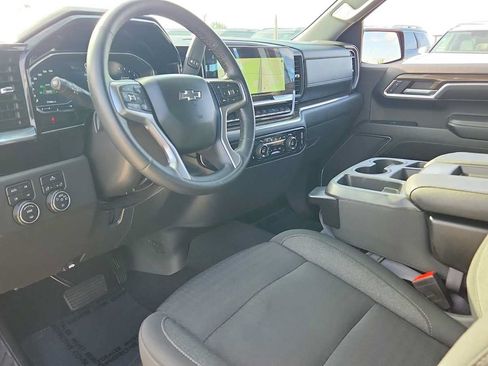 Used 2023 Chevrolet Silverado 1500 LT Trail Boss w/ Protection Package AWD/4WD image 9