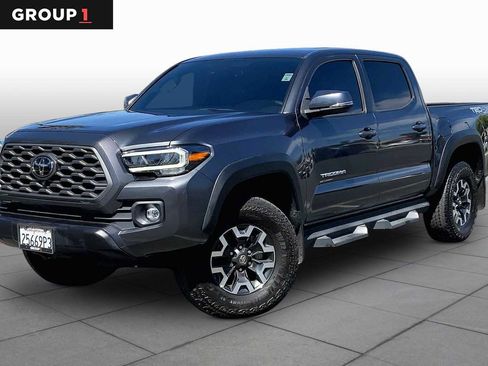 Used 2022 Toyota Tacoma TRD Off-Road w/ TRD Premium Off Road Package image 1