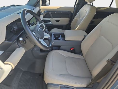 Certified 2023 Land Rover Defender 110 S AWD/4WD image 18