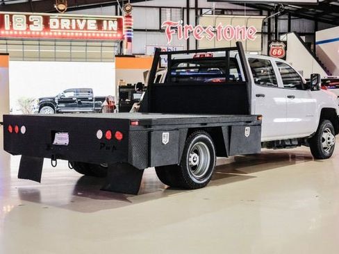 Used 2019 Chevrolet Silverado 3500 W/T w/ WT Convenience Package image 3