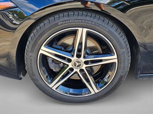 Used 2022 Mercedes-Benz A 220 image 22