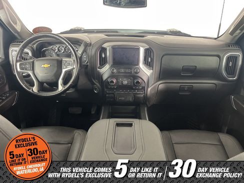 Used 2022 Chevrolet Silverado 2500 LTZ w/ LTZ Plus Package image 17
