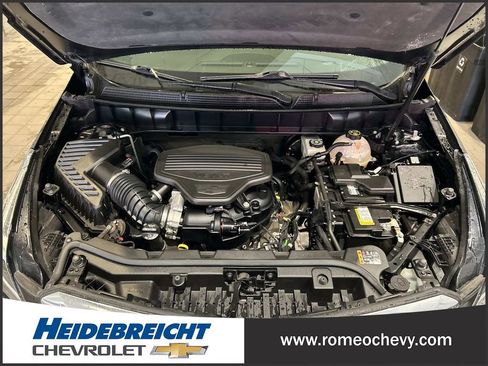 Certified 2017 Cadillac XT5 Premium Luxury image 9