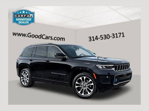 Certified 2023 Jeep Grand Cherokee Overland w/ Luxury Tech Group IV AWD/4WD image 1