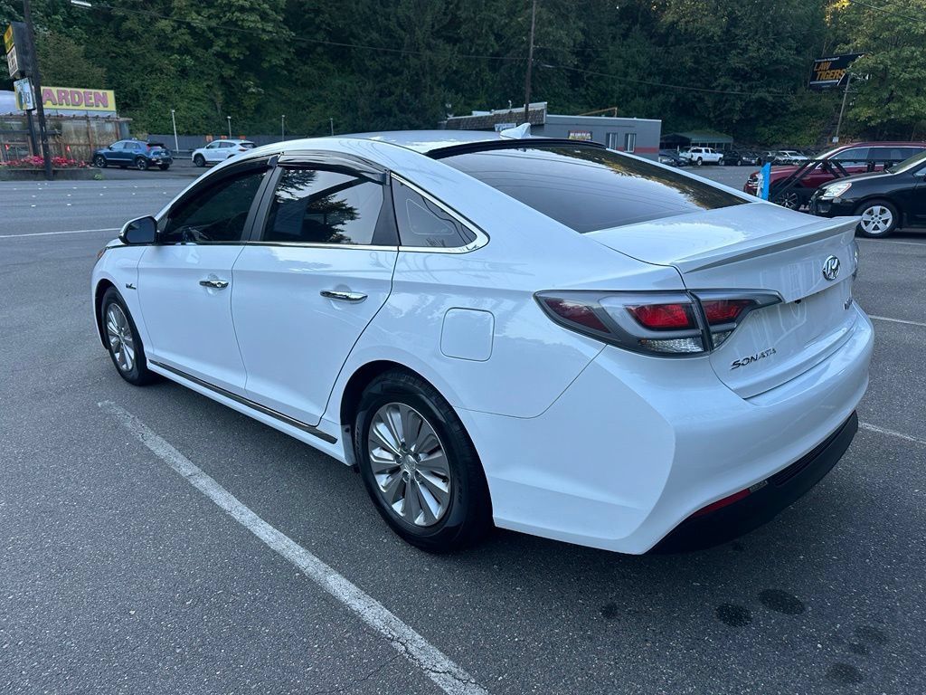 Used 2017 Hyundai Sonata SE FWD image 7