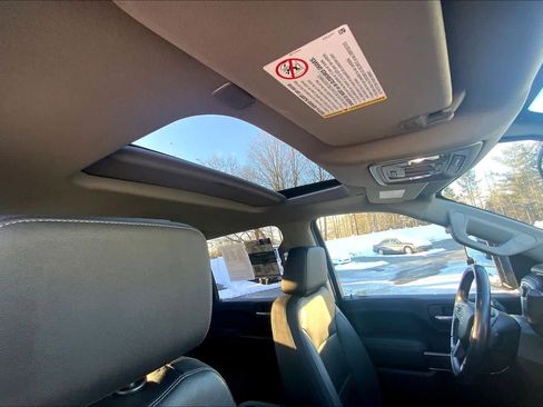 Used 2022 Chevrolet Silverado 3500 LTZ w/ LTZ Plus Package image 13