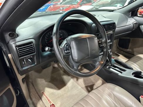 Used 2002 Chevrolet Camaro Z28 w/ SS Performance/Appearance Pkg RWD image 11