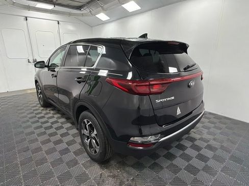 Used 2021 Kia Sportage LX FWD image 4