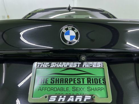 Used 2019 BMW 530e w/ Convenience Package RWD image 12