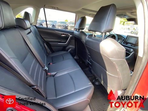 Certified 2022 Toyota RAV4 XLE Premium FWD image 19