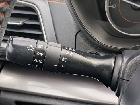 Used 2023 Subaru Crosstrek 2.5i Limited w/ Moonroof Package image 26