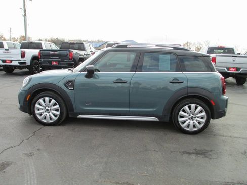 Used 2022 MINI Cooper Countryman S w/ Premium Package image 9
