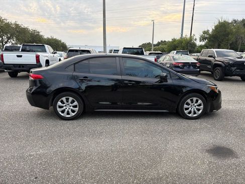 Used 2024 Toyota Corolla LE FWD image 4