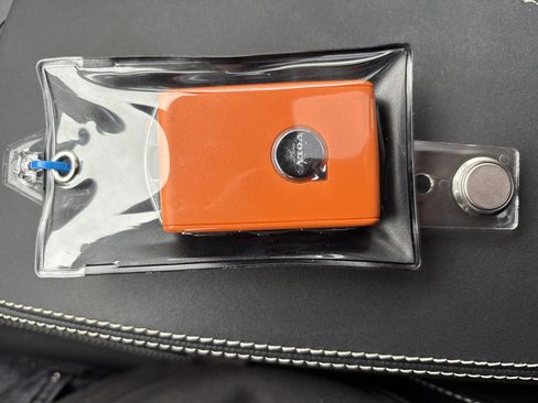 Used 2025 Volvo XC40 B5 Plus image 36