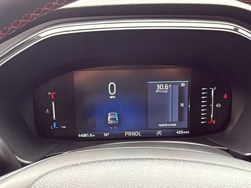 Used 2023 Ford Escape ST-Line w/ Tech Pack #1 AWD/4WD image 16