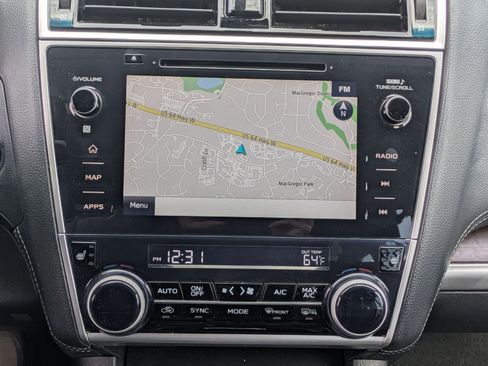 Used 2019 Subaru Outback 2.5i Limited image 13