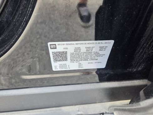Used 2022 GMC Terrain SLT w/ LPO, Floor Liner Package AWD/4WD image 21