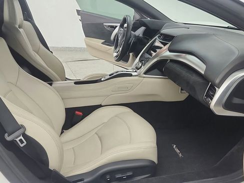Used 2017 Acura NSX AWD/4WD image 28