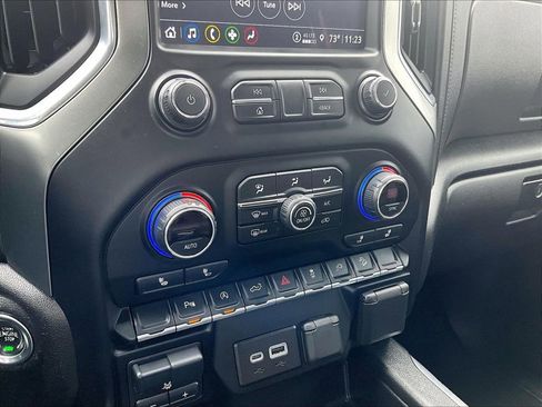 Used 2021 Chevrolet Silverado 1500 LT Trail Boss w/ Convenience Package II AWD/4WD image 26
