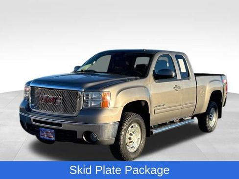 Used 2008 GMC Sierra 2500 SLT w/ Z71 Off-Road Package image 1