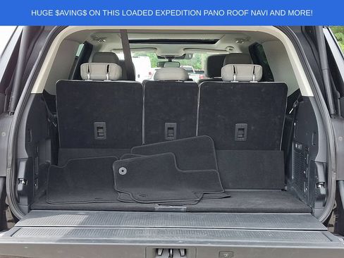 Used 2025 Ford Expedition Active AWD/4WD image 33