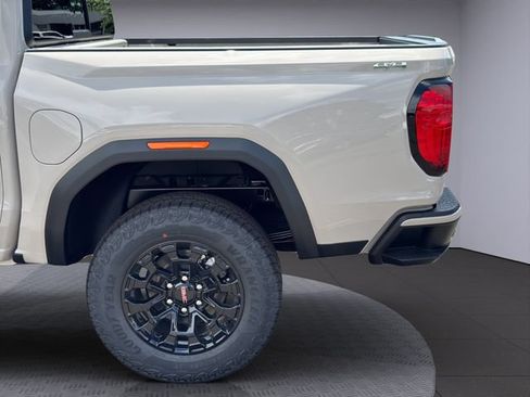 New 2026 GMC Canyon Elevation w/ Convenience Package AWD/4WD image 28