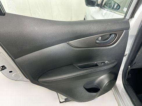 Used 2018 Nissan Rogue Sport S w/ S Appearance Package image 24