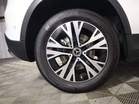 Certified 2025 Mercedes-Benz GLA 250 image 34