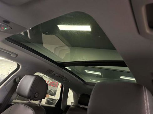 Used 2023 Audi Q5 2.0T Premium w/ Convenience Package image 19