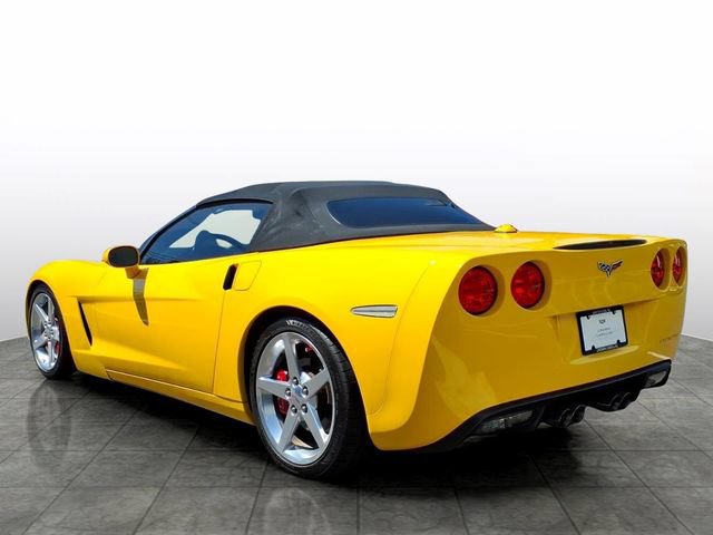 Used 2005 Chevrolet Corvette Convertible w/ Preferred Equipment Group RWD image 4