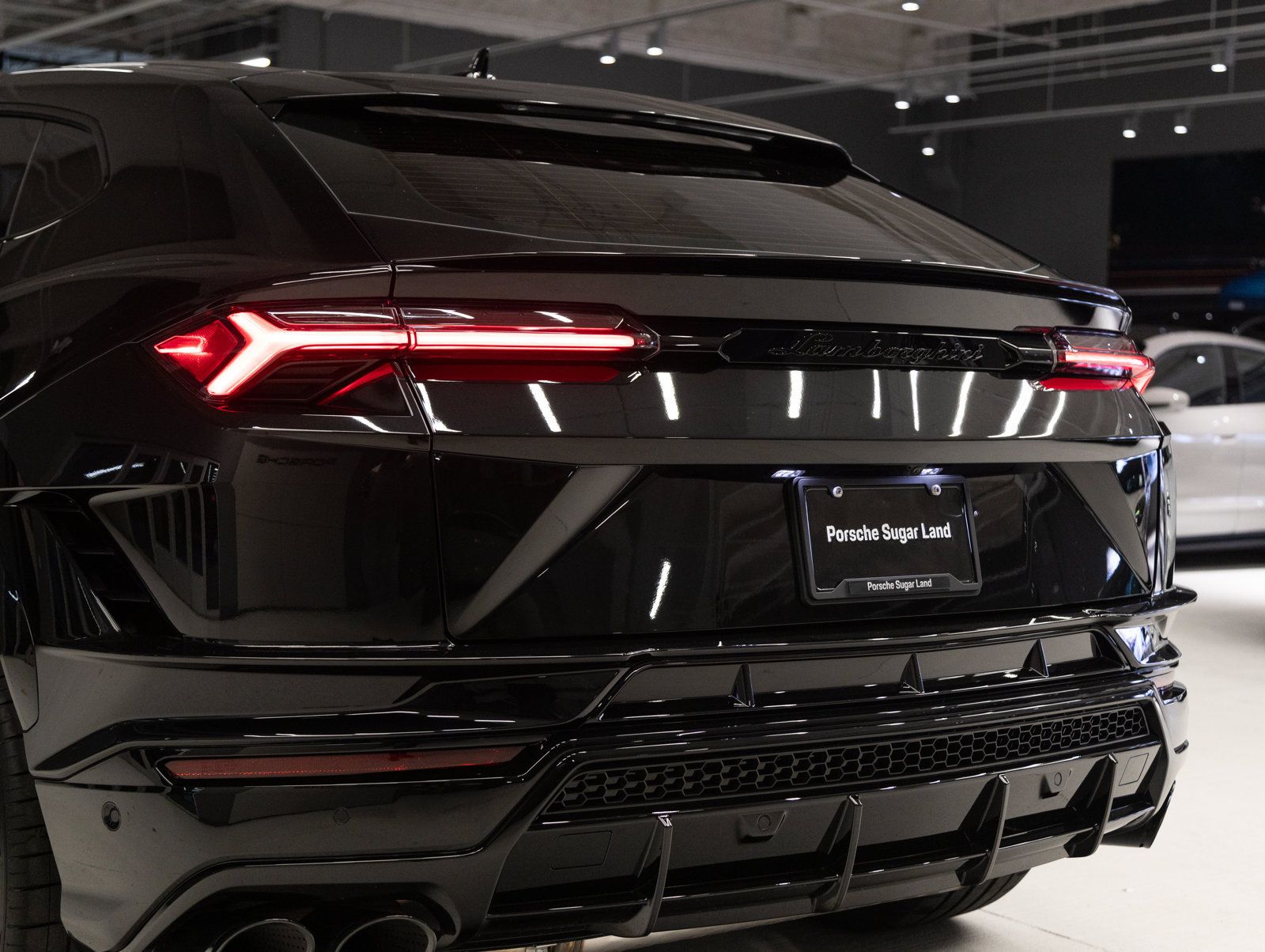 Used 2024 Lamborghini Urus S AWD/4WD image 32