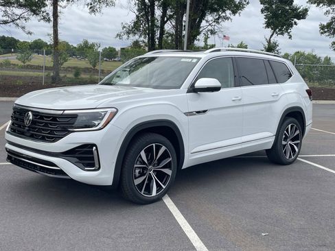 New 2026 Volkswagen Atlas SEL Premium R-Line AWD/4WD image 3
