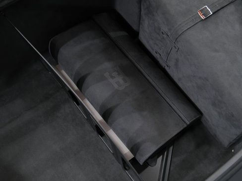 Used 2023 Bugatti Chiron Pur Sport image 65