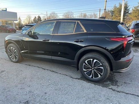 New 2025 Chevrolet Blazer EV LT AWD/4WD image 3
