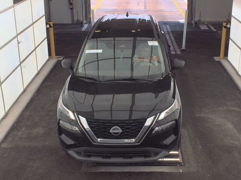 Used 2023 Nissan Rogue S FWD image 2