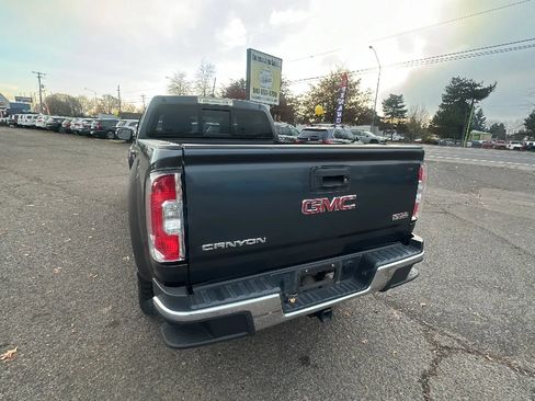 Used 2016 GMC Canyon SLE w/ All Terrain Adventure Package AWD/4WD image 5