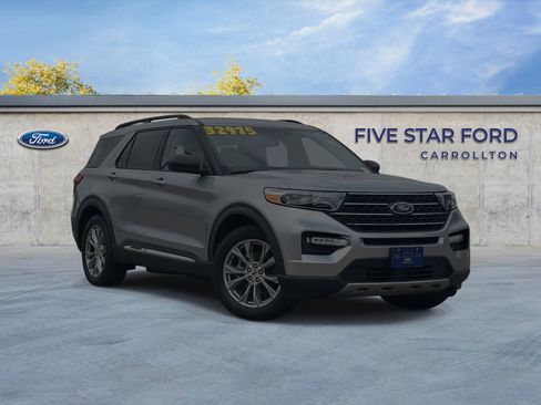 Certified 2023 Ford Explorer XLT w/ Equipment Group 202A RWD image 1