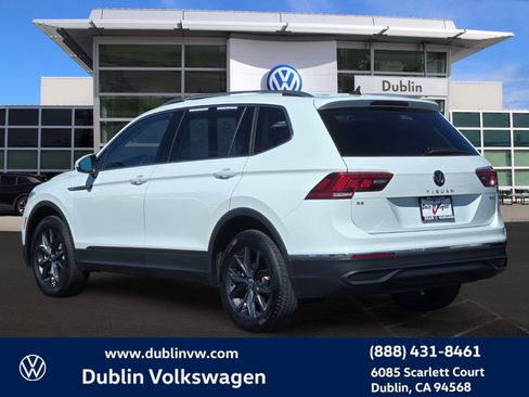 Used 2024 Volkswagen Tiguan SE image 6